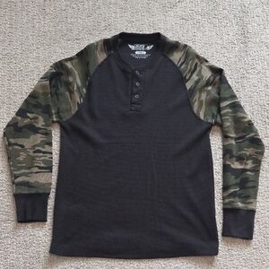 NWOT Black Jack Long Sleeve Tee